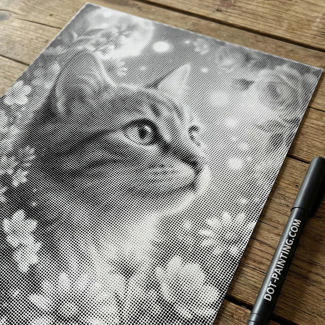 Gatto con pittura a punti di fiori