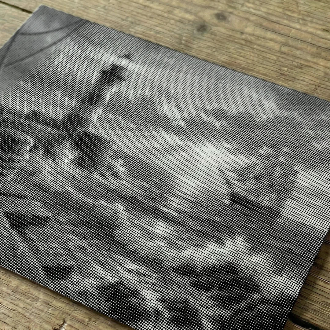 Nave al Faro Dot Painting